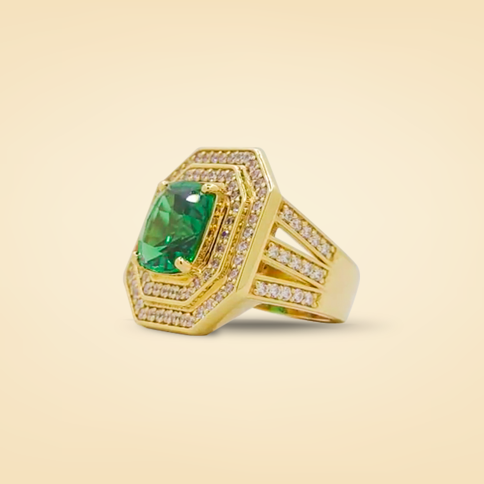 Regal Emerald Luxe Gold Ring