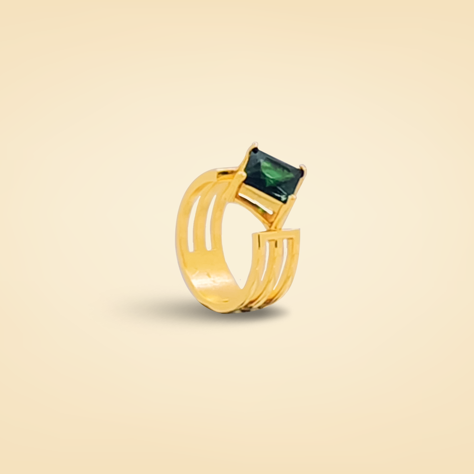Emerald Crest Gold Ring