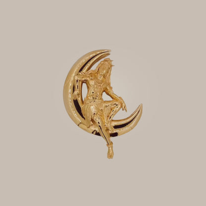 Celestial crescent god Shiva pendant