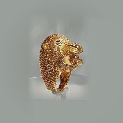 Regal Lion Head Gold Ring